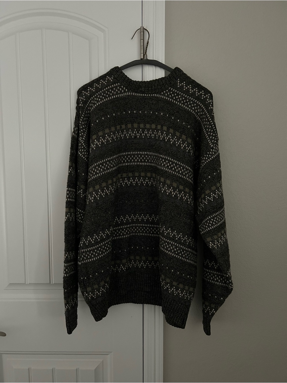 Jantzen Dark Charcoal Patterned Crewneck Sweater